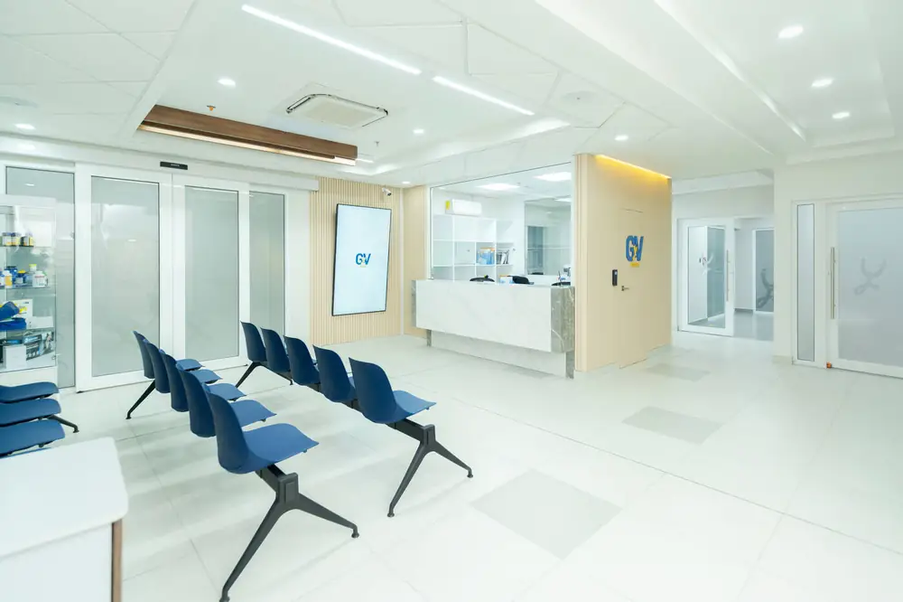 GyV Medical waiting room at Torre Mediplaza
